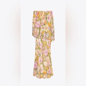 Zara Floral Dress NWT brand new!